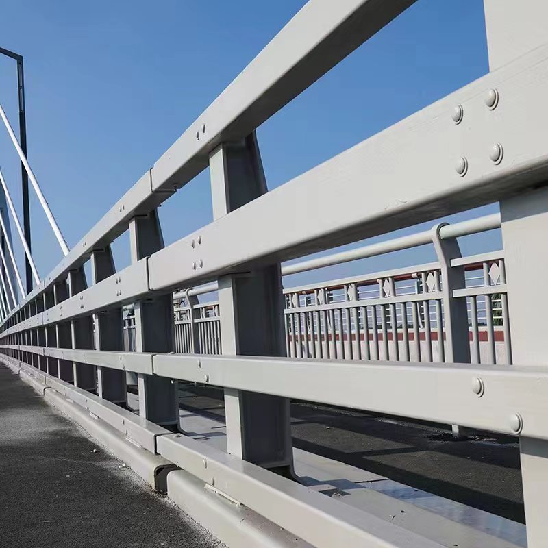 橋梁防（fáng）撞護欄